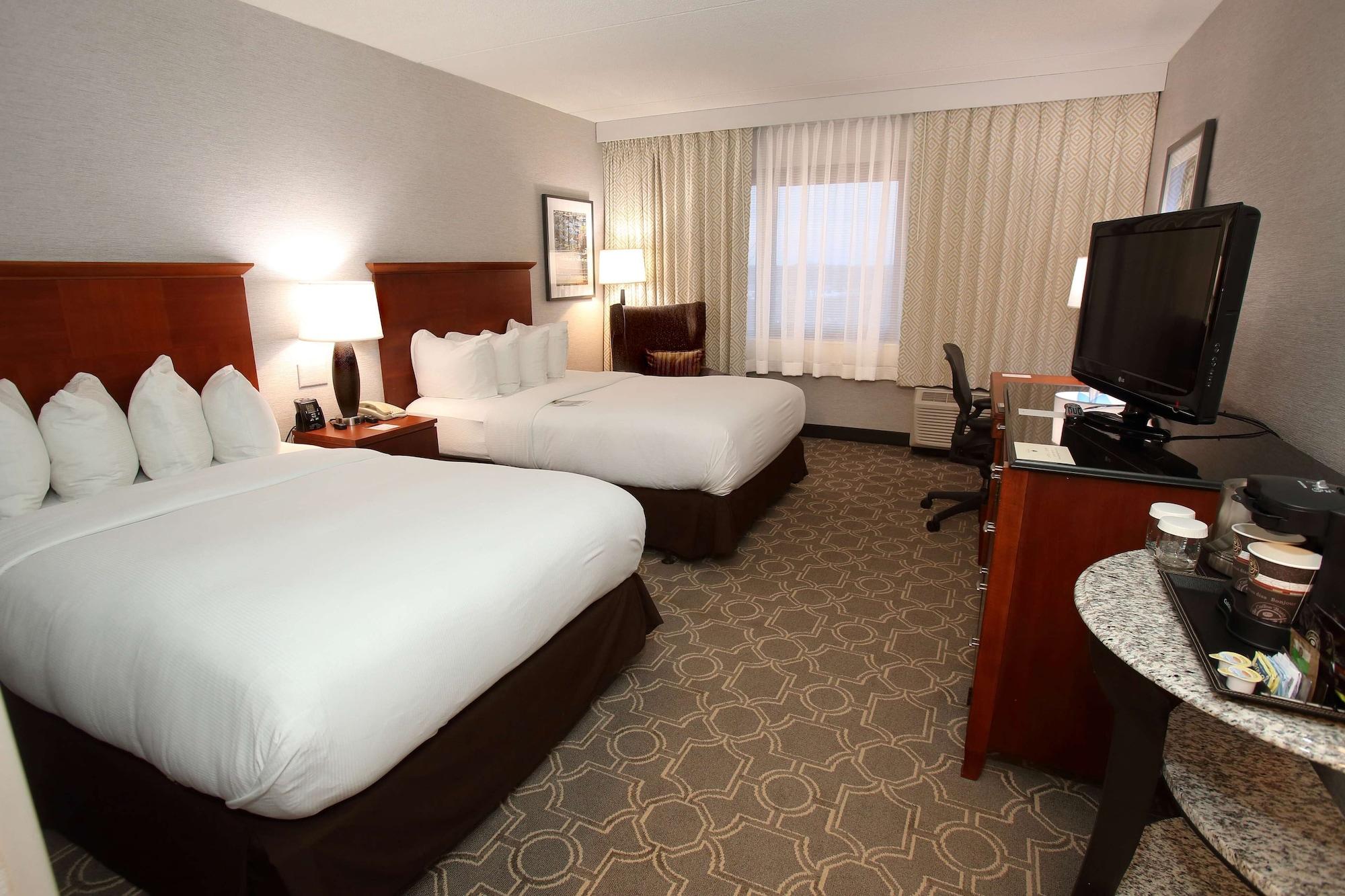 Отель Doubletree By Hilton Boston/Уэстборо Экстерьер фото