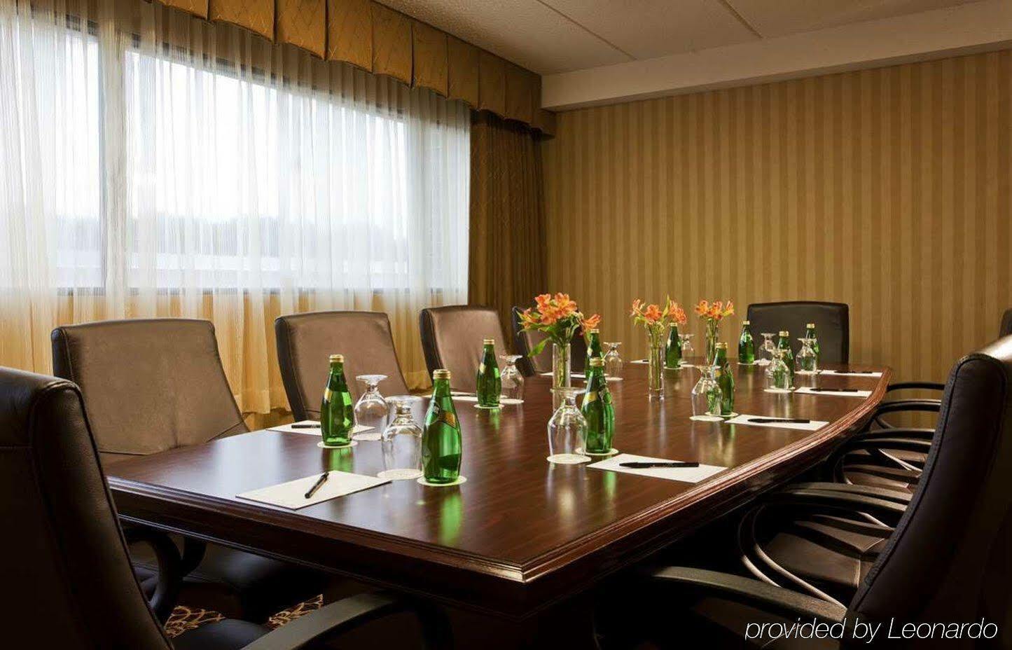 Отель Doubletree By Hilton Boston/Уэстборо Экстерьер фото